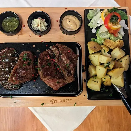 Schmidtalien Schlemmen Und Schlummern Dommitzsch